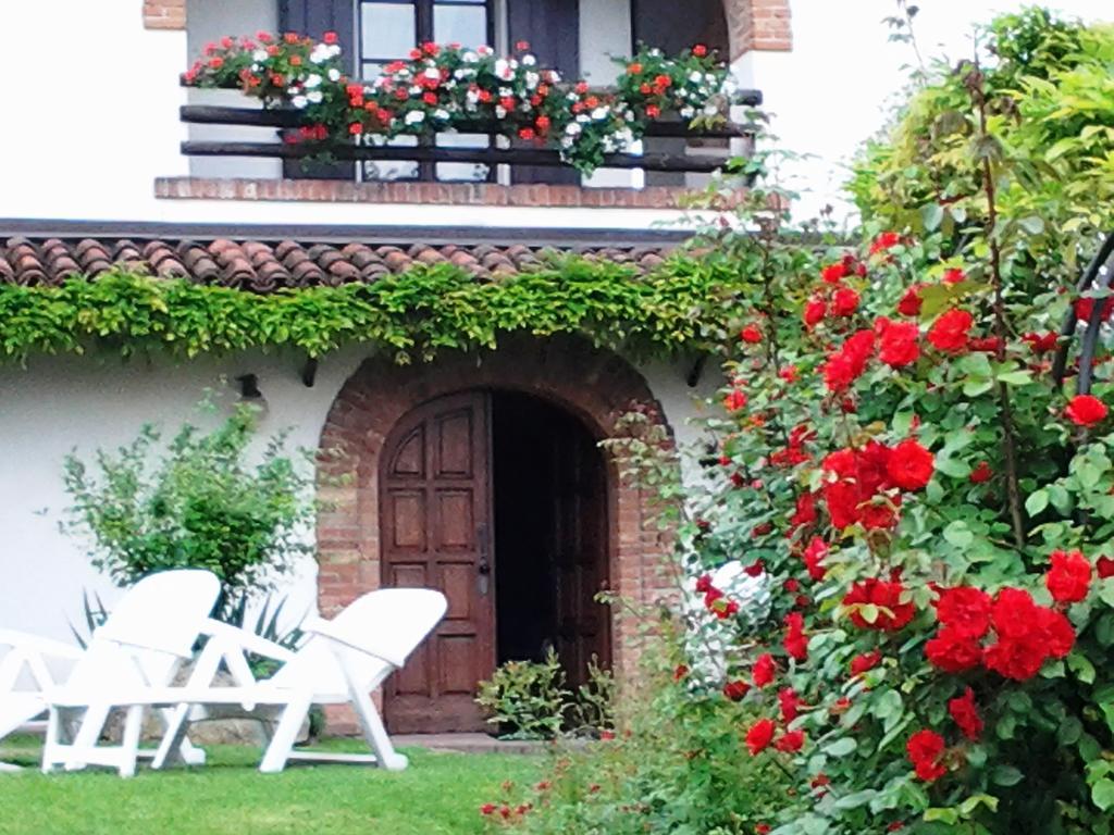 Bed And Breakfast Olimpia San Salvatore Monferrato Exterior foto