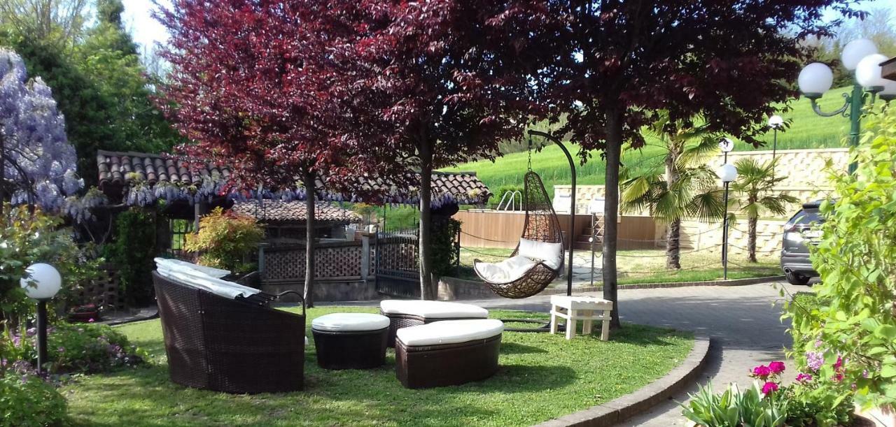 Bed And Breakfast Olimpia San Salvatore Monferrato Exterior foto